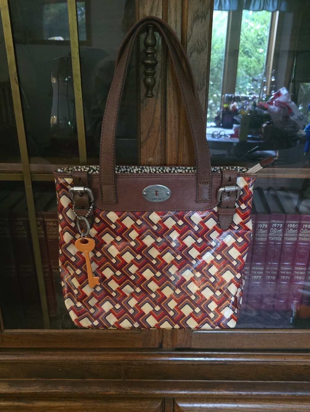 Fossil Key-Per Geometric Over The Shoulder/Tote